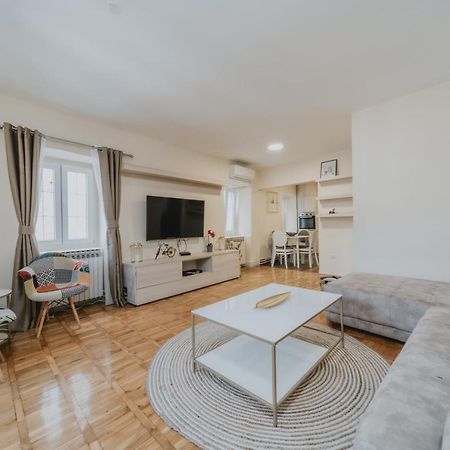 Regina Apartments Budva Luaran gambar