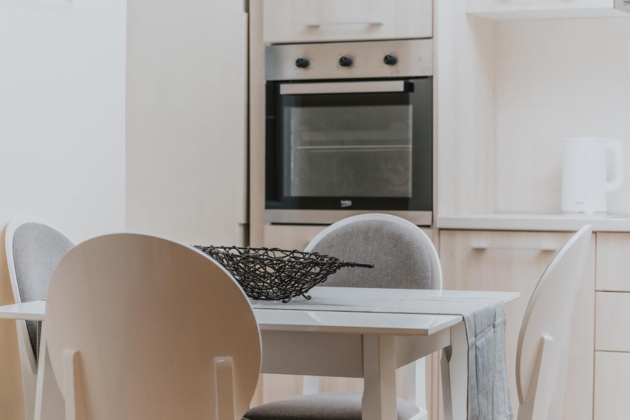Regina Apartments Budva Luaran gambar